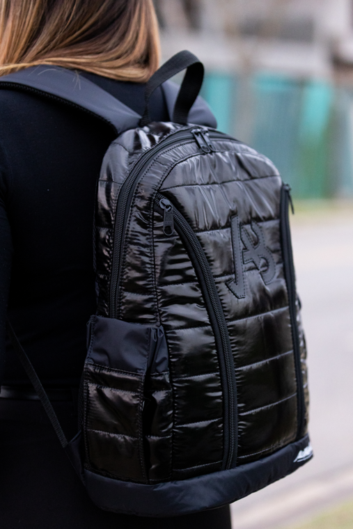 Mochila Acolchoada Authentic AB Preta