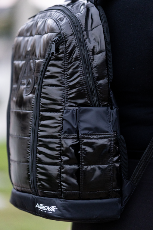 Mochila Acolchoada Authentic AB Preta
