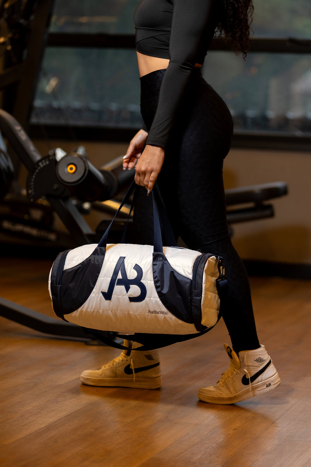 Bolsa Esportiva Authentic Branca e Azul-Marinho