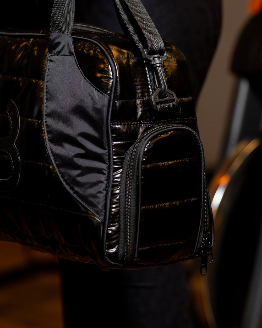 Bolsa Duffel Acolchoada Authentic AB Preta